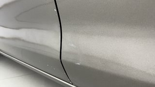 Used 2018 Maruti Suzuki Swift [2017-2020] ZDi Plus Diesel Manual dents MINOR DENT