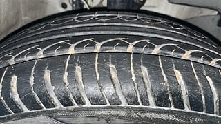Used 2014 Honda Amaze [2013-2016] 1.2 VX i-VTEC Petrol Manual tyres RIGHT FRONT TYRE TREAD VIEW
