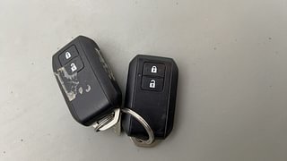 Used 2021 Maruti Suzuki Baleno [2019-2022] Zeta Petrol Petrol Manual extra CAR KEY VIEW