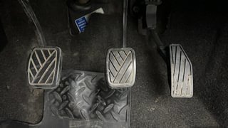 Used 2018 Maruti Suzuki Swift [2017-2020] ZDi Plus Diesel Manual interior PEDALS VIEW