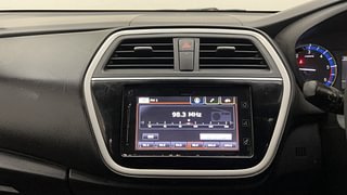 Used 2016 Maruti Suzuki S-Cross [2015-2017] Zeta 1.6 Diesel Manual top_features Integrated (in-dash) music system