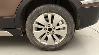 Used 2016 Maruti Suzuki S-Cross [2015-2017] Zeta 1.6 Diesel Manual tyres LEFT REAR TYRE RIM VIEW