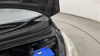 Used 2011 Hyundai i10 Sportz 1.2 Kappa2 Petrol Manual engine ENGINE LEFT SIDE HINGE & APRON VIEW