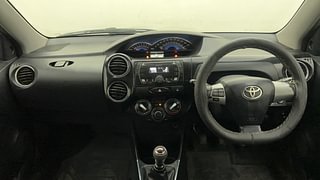 Used 2015 Toyota Etios Cross [2014-2020] 1.4 VD Diesel Manual interior DASHBOARD VIEW