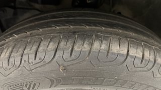 Used 2014 Honda City [2014-2017] VX Petrol Manual tyres LEFT FRONT TYRE TREAD VIEW