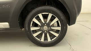 Used 2015 Toyota Etios Cross [2014-2020] 1.4 VD Diesel Manual tyres LEFT REAR TYRE RIM VIEW