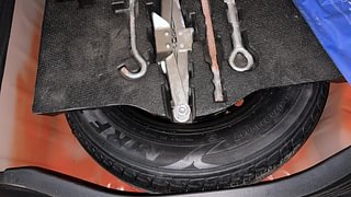 Used 2015 honda Jazz VX Petrol Manual tyres SPARE TYRE VIEW