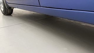 Used 2017 Maruti Suzuki Baleno [2015-2019] Delta Petrol Petrol Manual dents MINOR SCRATCH