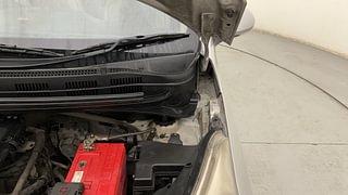 Used 2017 Hyundai Grand i10 [2013-2017] Asta (O) AT 1.2 kappa VTVT Petrol Automatic engine ENGINE LEFT SIDE HINGE & APRON VIEW