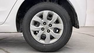 Used 2017 Hyundai Elite i20 [2014-2018] Sportz 1.2 Petrol Manual tyres LEFT REAR TYRE RIM VIEW