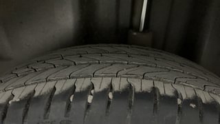 Used 2016 volkswagen Vento 1.5L Highline Diesel AT Diesel Automatic tyres LEFT REAR TYRE TREAD VIEW