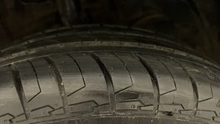 Used 2017 Maruti Suzuki Baleno [2015-2019] Delta Petrol Petrol Manual tyres RIGHT FRONT TYRE TREAD VIEW