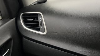 Used 2017 Maruti Suzuki Baleno [2015-2019] Delta Petrol Petrol Manual top_features Airbags