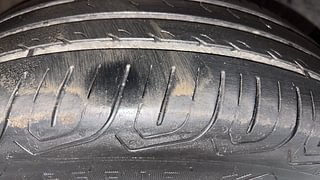 Used 2015 honda Jazz VX Petrol Manual tyres RIGHT FRONT TYRE TREAD VIEW