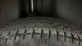 Used 2016 volkswagen Vento 1.5L Highline Diesel AT Diesel Automatic tyres RIGHT REAR TYRE TREAD VIEW