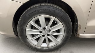 Used 2016 volkswagen Vento 1.5L Highline Diesel AT Diesel Automatic tyres LEFT FRONT TYRE RIM VIEW