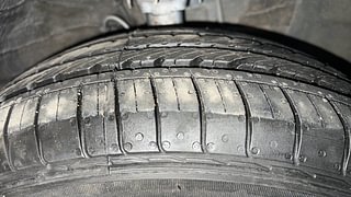 Used 2017 Hyundai Elite i20 [2014-2018] Sportz 1.2 Petrol Manual tyres RIGHT FRONT TYRE TREAD VIEW