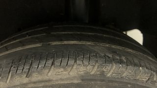 Used 2017 Maruti Suzuki Baleno [2015-2019] Delta Petrol Petrol Manual tyres LEFT REAR TYRE TREAD VIEW
