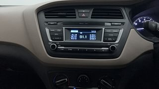 Used 2017 Hyundai Elite i20 [2014-2018] Sportz 1.2 Petrol Manual interior MUSIC SYSTEM & AC CONTROL VIEW