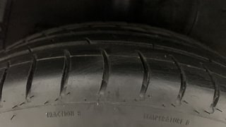 Used 2017 Hyundai Grand i10 [2013-2017] Asta (O) AT 1.2 kappa VTVT Petrol Automatic tyres RIGHT REAR TYRE TREAD VIEW