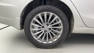 Used 2018 maruti-suzuki Ciaz Alpha Petrol Petrol Manual tyres RIGHT REAR TYRE RIM VIEW