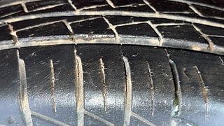 Used 2020 Maruti Suzuki Alto 800 VXi Petrol Manual tyres LEFT FRONT TYRE TREAD VIEW