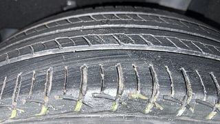 Used 2017 Maruti Suzuki Baleno [2015-2019] Delta Petrol Petrol Manual tyres LEFT REAR TYRE TREAD VIEW