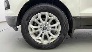 Used 2013 Ford EcoSport [2013-2015] Titanium 1.0L Ecoboost Petrol Manual tyres LEFT FRONT TYRE RIM VIEW
