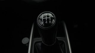 Used 2017 Maruti Suzuki Baleno [2015-2019] Delta Petrol Petrol Manual interior GEAR  KNOB VIEW