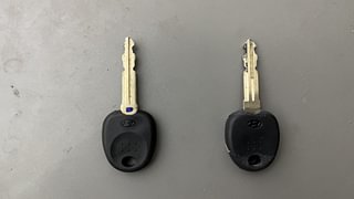 Used 2010 Hyundai i10 [2010-2016] Magna 1.2 Petrol Petrol Manual extra CAR KEY VIEW