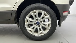 Used 2013 Ford EcoSport [2013-2015] Titanium 1.0L Ecoboost Petrol Manual tyres LEFT REAR TYRE RIM VIEW