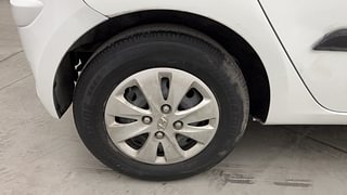 Used 2010 Hyundai i10 [2010-2016] Magna 1.2 Petrol Petrol Manual tyres RIGHT REAR TYRE RIM VIEW