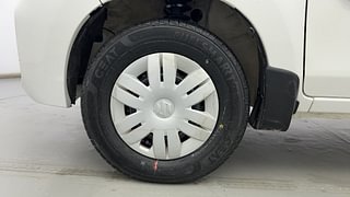 Used 2021 Maruti Suzuki Alto 800 LXi Petrol Manual tyres LEFT FRONT TYRE RIM VIEW