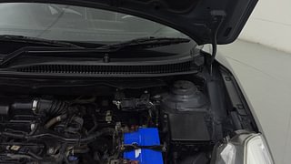 Used 2017 Maruti Suzuki Baleno [2015-2019] Delta Petrol Petrol Manual engine ENGINE LEFT SIDE HINGE & APRON VIEW