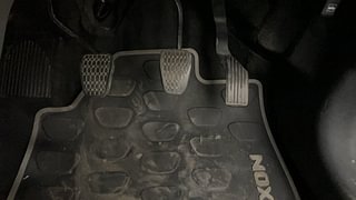 Used 2018 Tata Nexon [2017-2020] XZ Plus Petrol Petrol Manual interior PEDALS VIEW