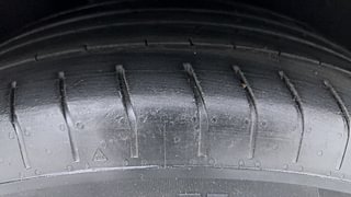 Used 2013 Ford EcoSport [2013-2015] Titanium 1.0L Ecoboost Petrol Manual tyres RIGHT REAR TYRE TREAD VIEW