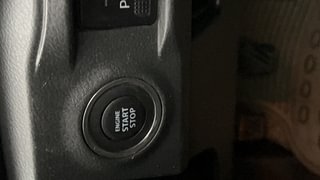 Used 2016 maruti-suzuki Vitara Brezza ZDI PLUS Dual Tone Diesel Manual top_features Keyless start