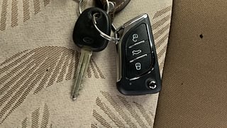 Used 2014 hyundai i10 Sportz 1.1 Petrol Petrol Manual extra CAR KEY VIEW