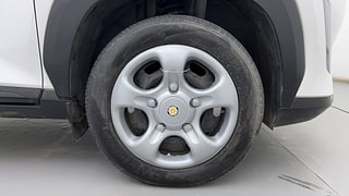 Used 2021 Nissan Magnite XL Turbo Petrol Manual tyres RIGHT FRONT TYRE RIM VIEW