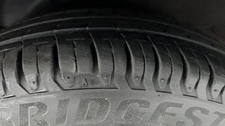 Used 2014 hyundai i10 Sportz 1.1 Petrol Petrol Manual tyres LEFT REAR TYRE TREAD VIEW