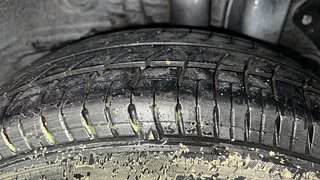 Used 2015 Hyundai Elite i20 [2014-2018] Magna 1.2 Petrol Manual tyres LEFT REAR TYRE TREAD VIEW