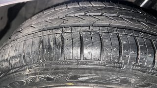 Used 2017 Hyundai Grand i10 [2017-2020] Sportz 1.2 Kappa VTVT Petrol Manual tyres LEFT FRONT TYRE TREAD VIEW