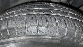 Used 2020 Renault Triber RXT AMT Petrol Automatic tyres LEFT FRONT TYRE TREAD VIEW