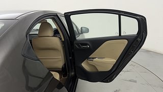 Used 2016 Honda City [2014-2017] VX CVT Petrol Automatic interior RIGHT REAR DOOR OPEN VIEW
