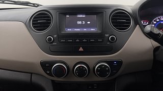 Used 2017 Hyundai Grand i10 [2017-2020] Sportz 1.2 Kappa VTVT Petrol Manual top_features Integrated (in-dash) music system