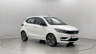 Used 2021 Tata Tiago Revotron XZ Plus Petrol Manual exterior RIGHT FRONT CORNER VIEW