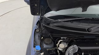 Used 2019 Maruti Suzuki Ignis [2017-2020] Delta MT Petrol Petrol Manual engine ENGINE RIGHT SIDE HINGE & APRON VIEW