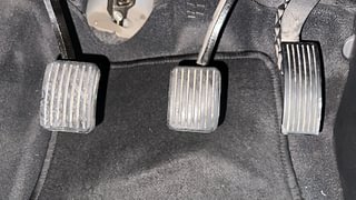 Used 2017 Hyundai Grand i10 [2017-2020] Sportz 1.2 Kappa VTVT Petrol Manual interior PEDALS VIEW