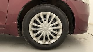 Used 2016 Maruti Suzuki Ciaz [2014-2017] VXi+ Petrol Manual tyres RIGHT FRONT TYRE RIM VIEW