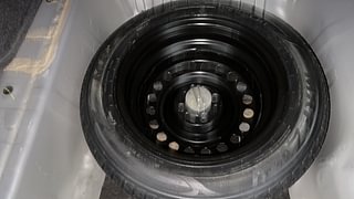 Used 2016 Honda City [2014-2017] VX CVT Petrol Automatic tyres SPARE TYRE VIEW